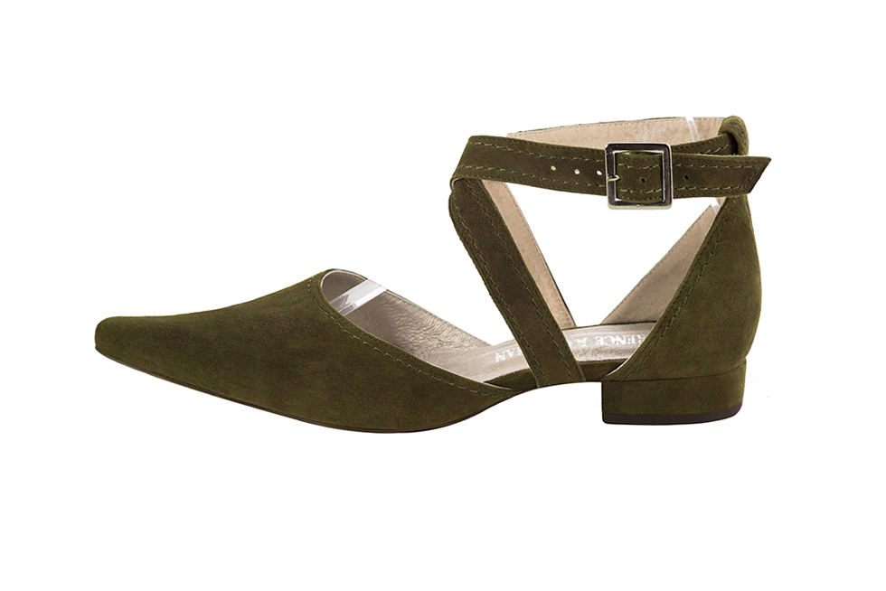 Khaki green open side elegant shoes, with crossed straps. Pointed toe. Low block heels. - Florence KOOIJMAN